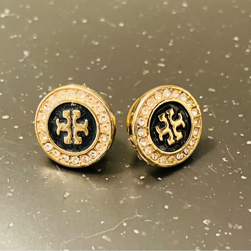 Tory Burch- Gold Logo on Black Background with Pave Stone Surround Stud Earrings
